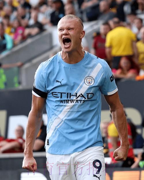 六台记者：巴萨很开心看到哈兰德没有去皇马